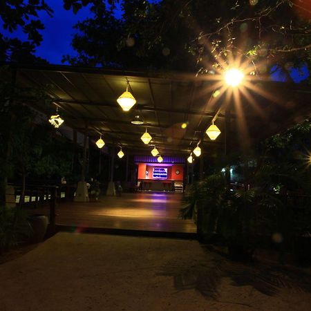 Baan Panwa Resort&Spa Luaran gambar